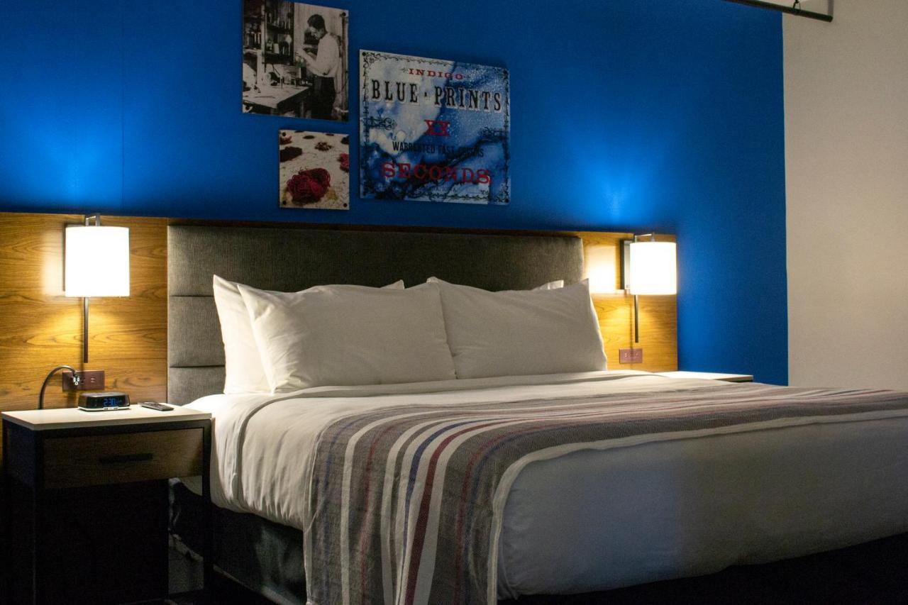 Hotel Millwright Amana Bagian luar foto